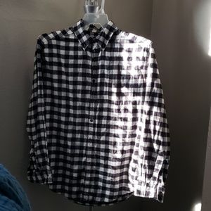A black and white flannel. Croft and barrow